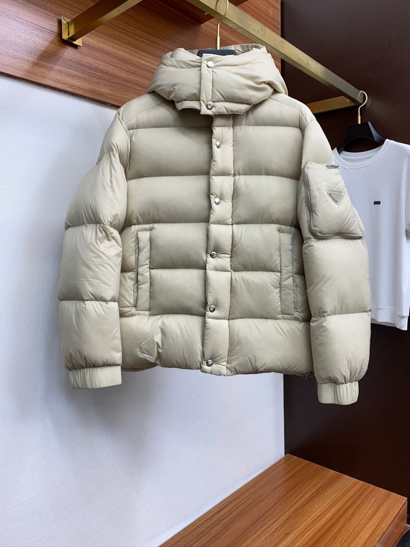 Pra*a down coat
